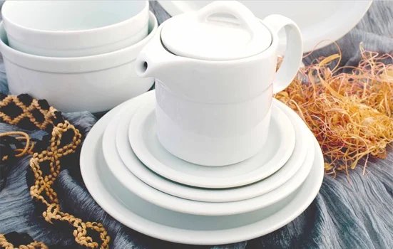 White porcelain crockery from Hussain Enterprises
